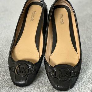 Michael Kors black flats 8.5